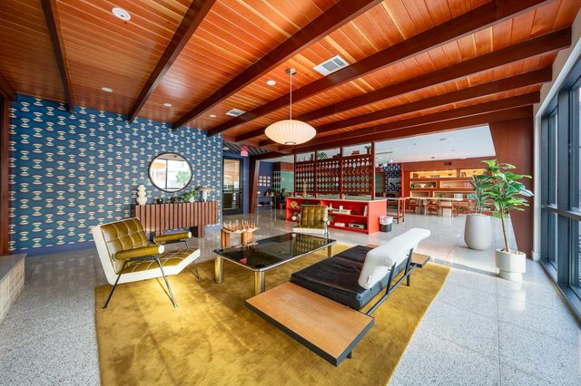 1701 Simond Ave 212, Austin, TX 78723