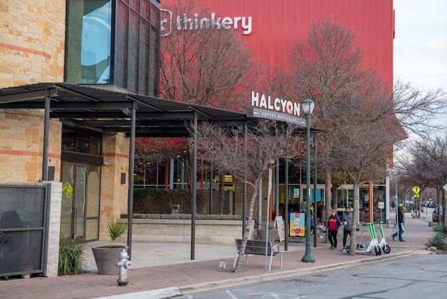 1701 Simond Ave 212, Austin, TX 78723