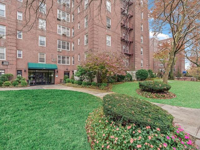 2625 Union Street Unit 6A, Flushing, NY 11354