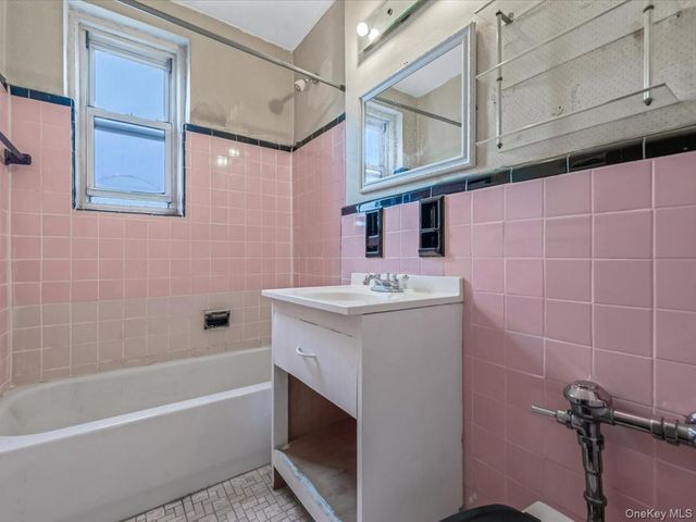 2625 Union Street Unit 6A, Flushing, NY 11354