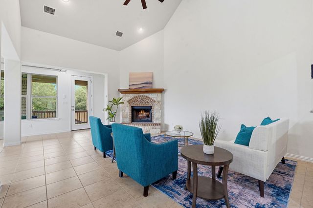 13728 Mesa Verde DR, Austin, TX 78737