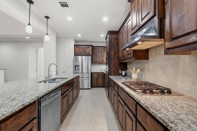 13728 Mesa Verde DR, Austin, TX 78737
