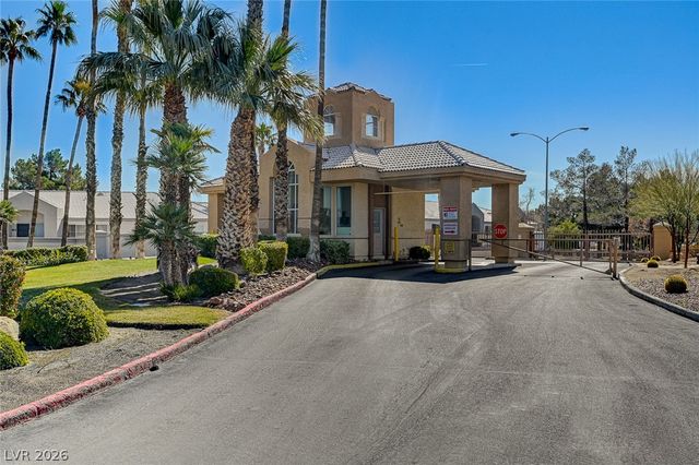 461 Purple Finch Drive, Las Vegas, NV 89107