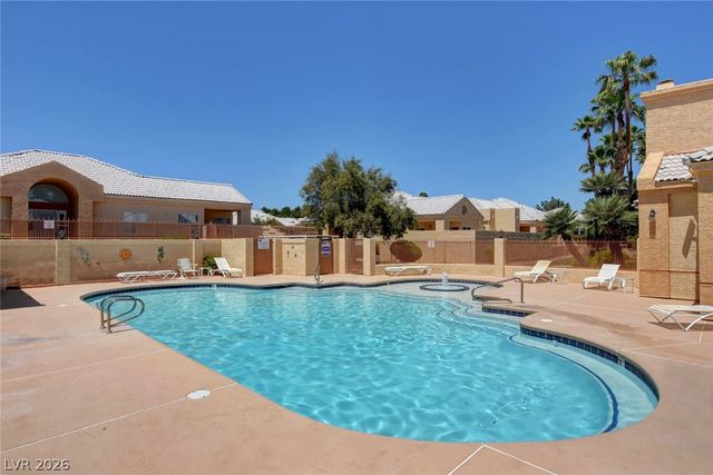 461 Purple Finch Drive, Las Vegas, NV 89107