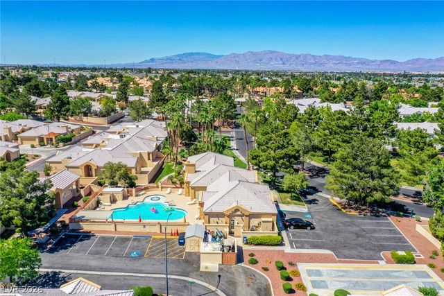 461 Purple Finch Drive, Las Vegas, NV 89107
