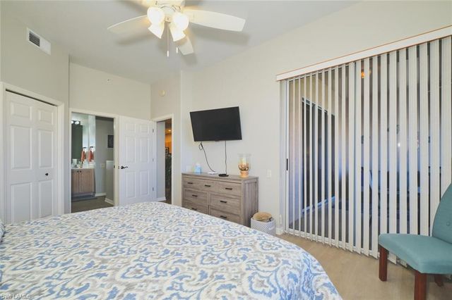 9100 Southmont CV 302, Fort Myers, FL 33908