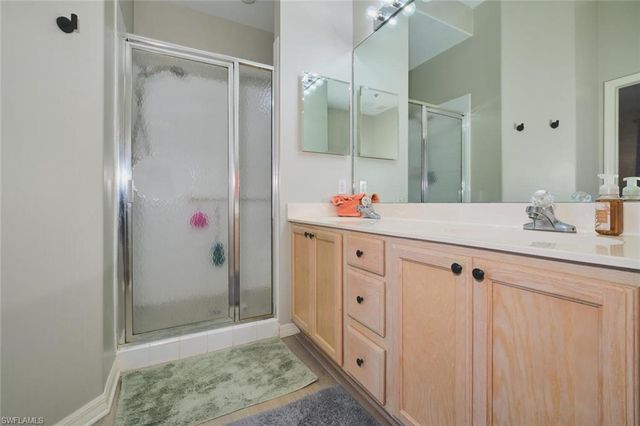 9100 Southmont CV 302, Fort Myers, FL 33908