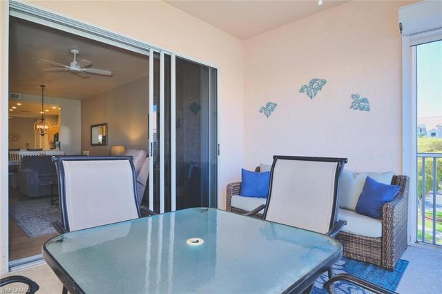 9100 Southmont CV 302, Fort Myers, FL 33908