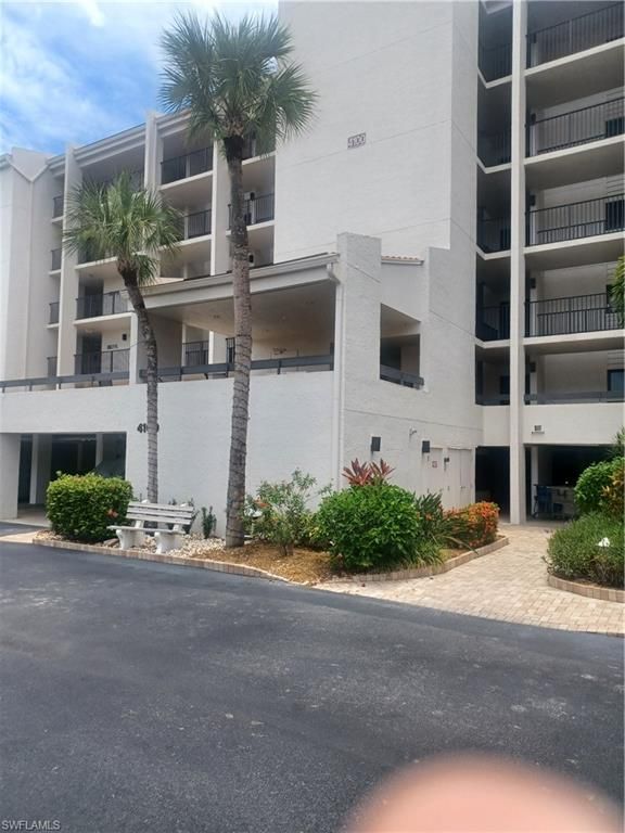4100 Steamboat BEND E 401, Fort Myers, FL 33919