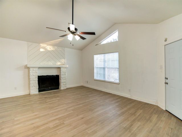 5401 Atascosa DR, Austin, TX 78744