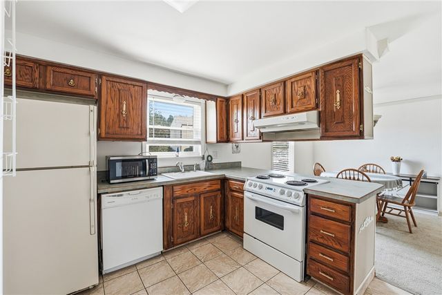 114 Rembrandt Dr, Twp Of But Se, PA 16002