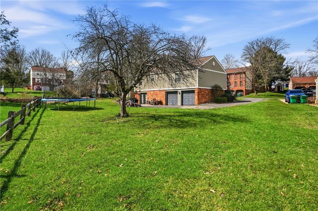 114 Rembrandt Dr, Twp Of But Se, PA 16002