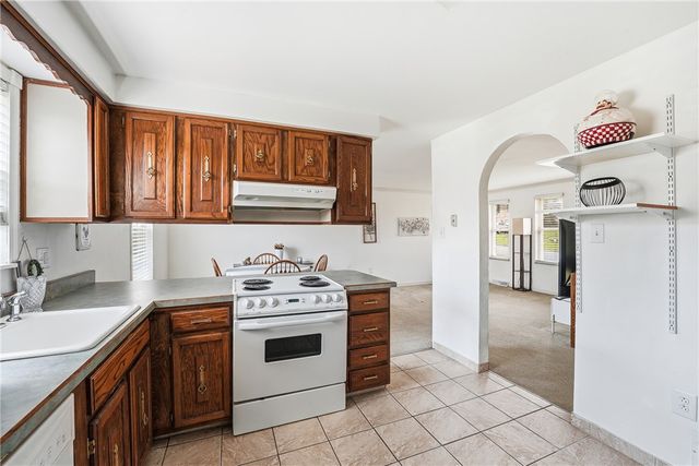 114 Rembrandt Dr, Twp Of But Se, PA 16002