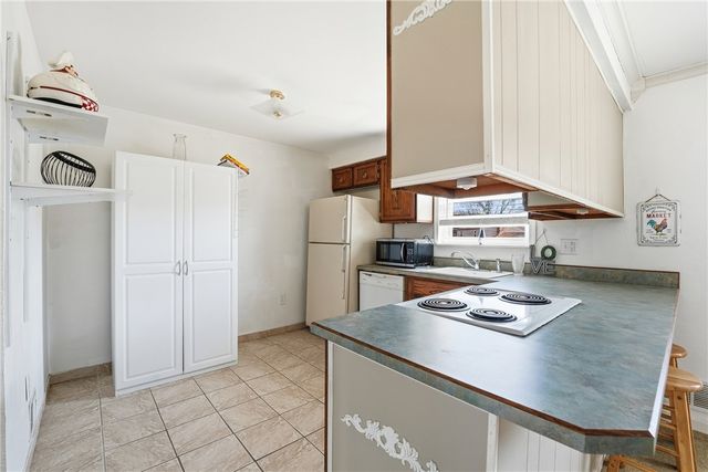 114 Rembrandt Dr, Twp Of But Se, PA 16002