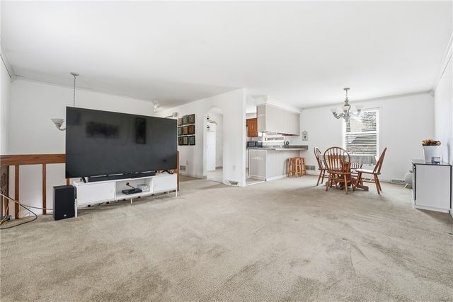 114 Rembrandt Dr, Twp Of But Se, PA 16002