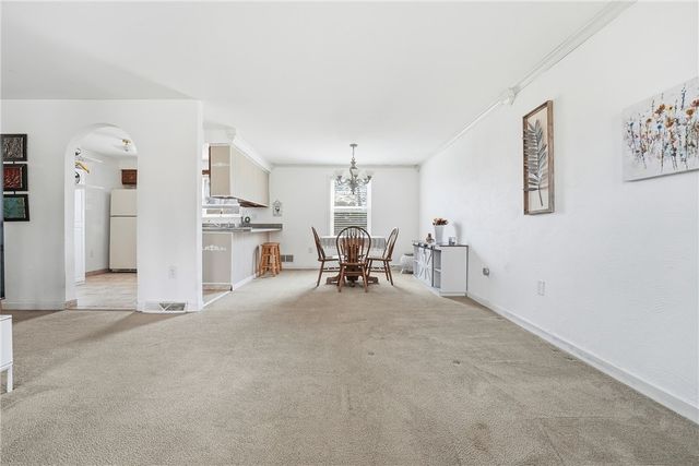 114 Rembrandt Dr, Twp Of But Se, PA 16002