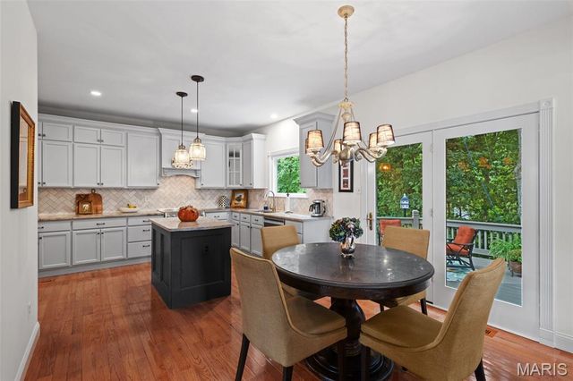 16630 Highland Summit Drive, Wildwood, MO 63011