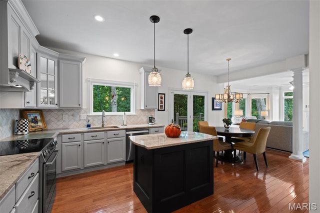 16630 Highland Summit Drive, Wildwood, MO 63011