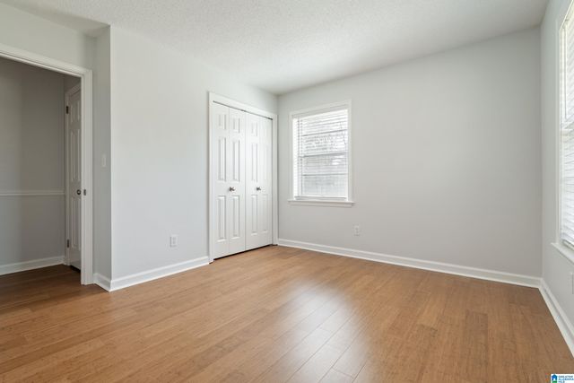 2282 S SHERRLYN DRIVE, Hoover, AL 35226