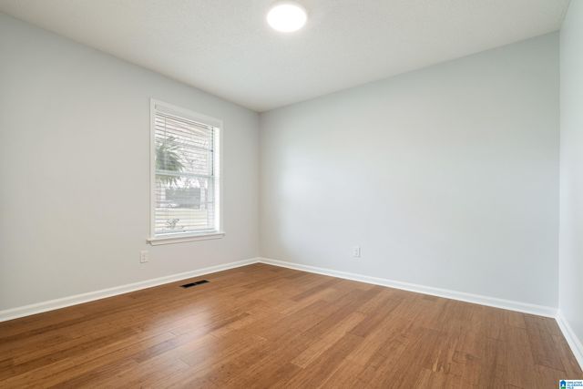 2282 S SHERRLYN DRIVE, Hoover, AL 35226