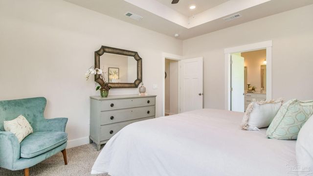 2127 Chirping Cricket Ct, Gulf Breeze, FL 32563