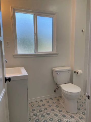 1104 Graynold Avenue, Glendale, CA 91202