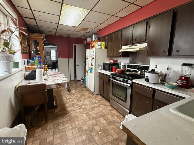 218 ELMER ST, Trenton, NJ 08611
