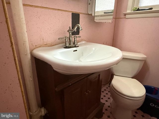218 ELMER ST, Trenton, NJ 08611