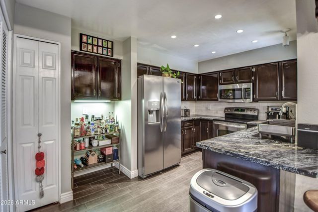 5402 E WINDSOR Avenue 2, Phoenix, AZ 85008