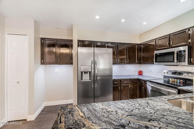 5402 E WINDSOR Avenue 2, Phoenix, AZ 85008