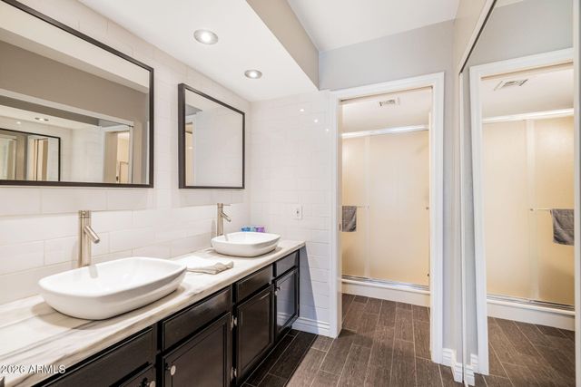 5402 E WINDSOR Avenue 2, Phoenix, AZ 85008