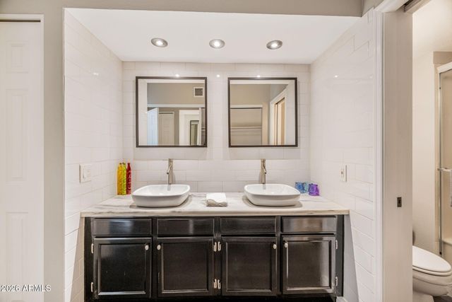 5402 E WINDSOR Avenue 2, Phoenix, AZ 85008