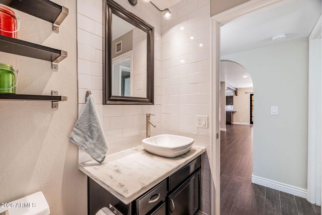 5402 E WINDSOR Avenue 2, Phoenix, AZ 85008