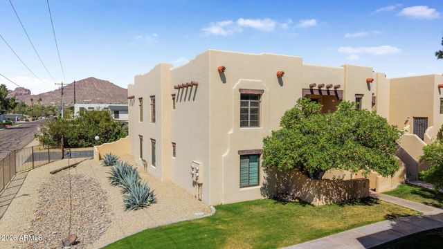 5402 E WINDSOR Avenue 2, Phoenix, AZ 85008