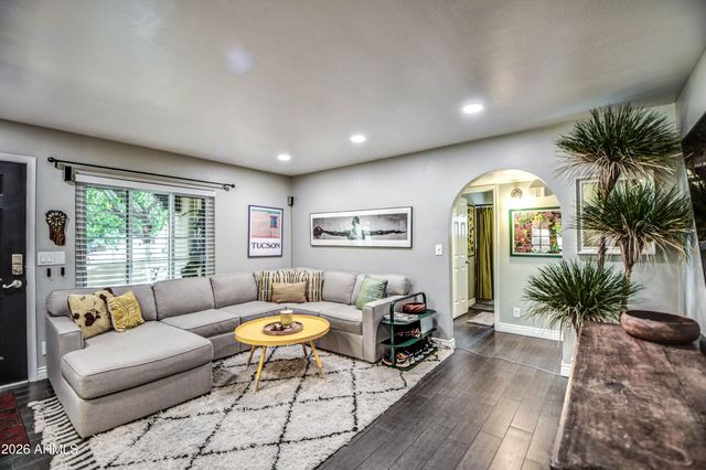 5402 E WINDSOR Avenue 2, Phoenix, AZ 85008