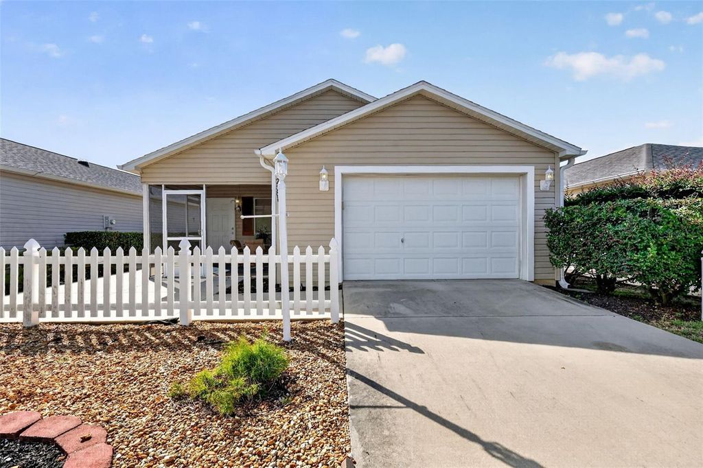 2581 ERROL TERRACE, The Villages, FL 32162