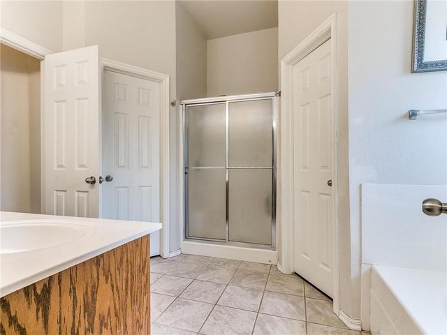 4817 Montrose Drive, Del City, OK 73115