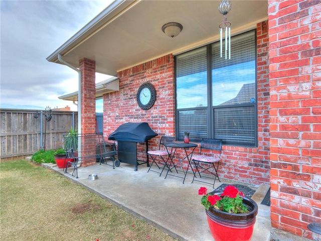 4817 Montrose Drive, Del City, OK 73115