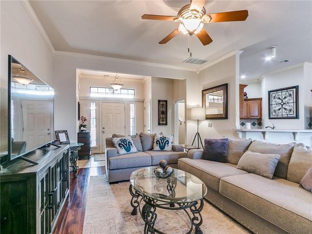 4817 Montrose Drive, Del City, OK 73115
