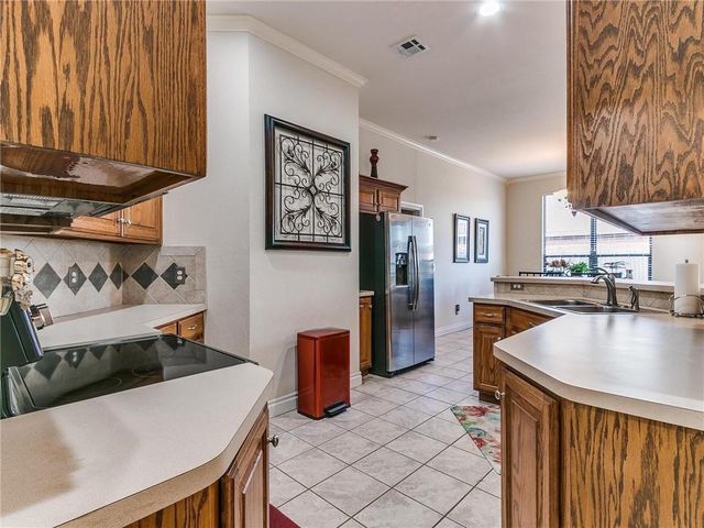 4817 Montrose Drive, Del City, OK 73115