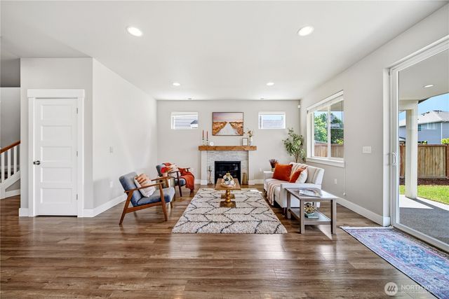 6614 S Mullen Street, Tacoma, WA 98409