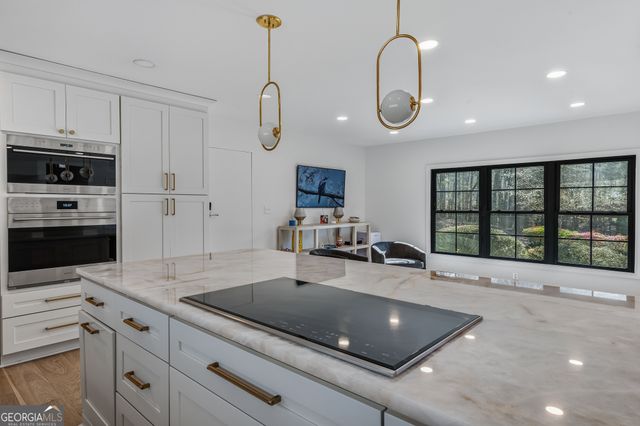 855 Flamingo Drive SW, Atlanta, GA 30311