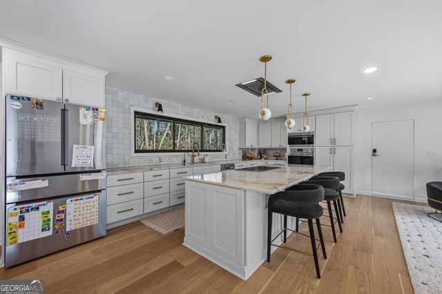 855 Flamingo Drive SW, Atlanta, GA 30311