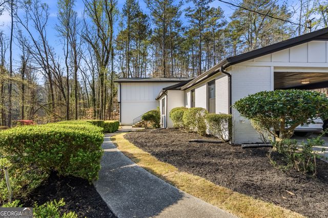 855 Flamingo Drive SW, Atlanta, GA 30311