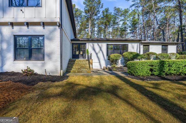 855 Flamingo Drive SW, Atlanta, GA 30311