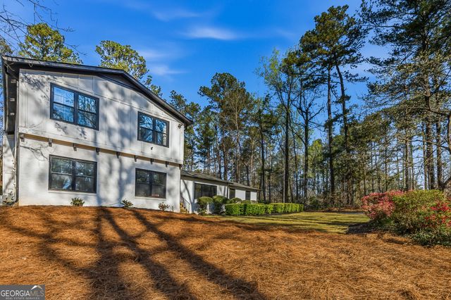 855 Flamingo Drive SW, Atlanta, GA 30311