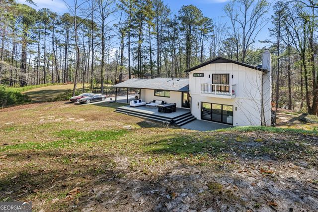 855 Flamingo Drive SW, Atlanta, GA 30311