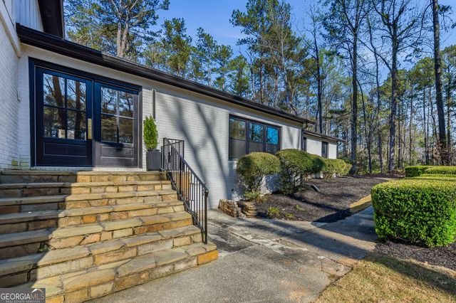 855 Flamingo Drive SW, Atlanta, GA 30311