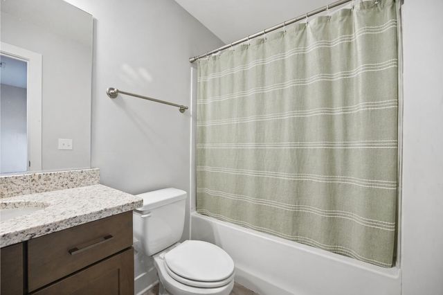 1686 S Watkins Street, Chattanooga, TN 37404