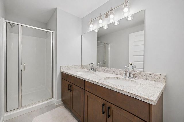 1686 S Watkins Street, Chattanooga, TN 37404